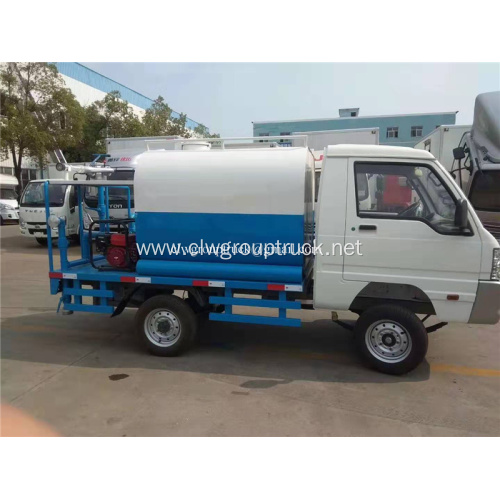 CLW 4x2 water spray sprinkles truck